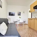Lilu Vodice